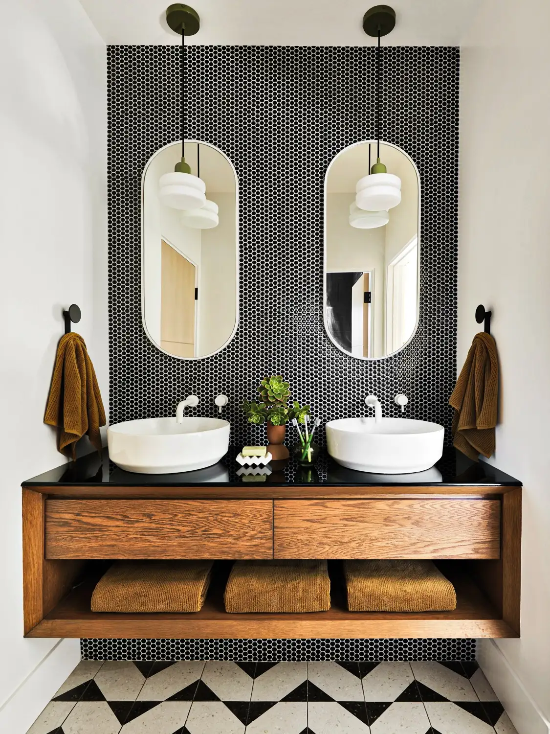 Contemporary Chic Bathroom | Material Depot