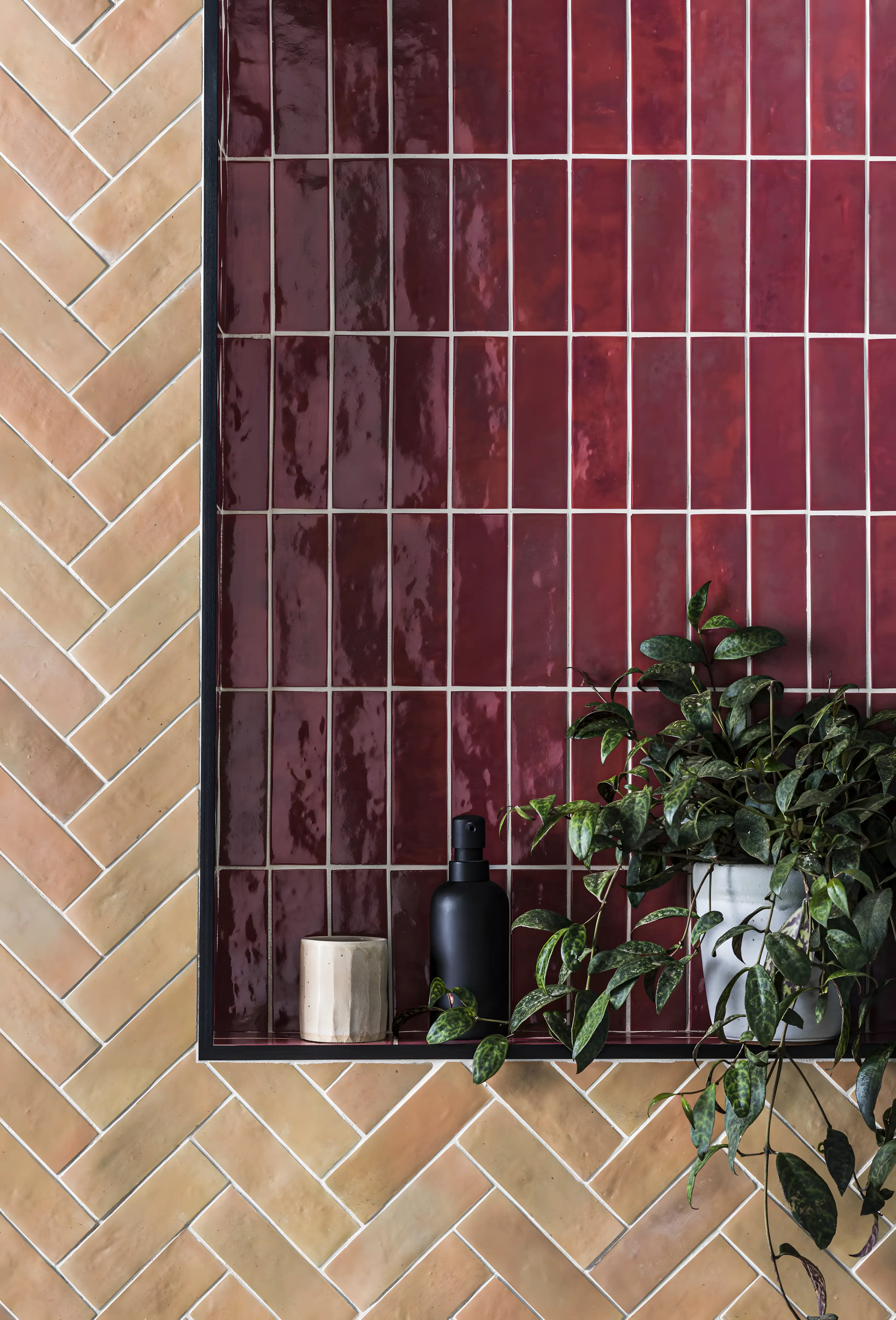 Earthy and Rich Tone Tiled Wall | Material Depot