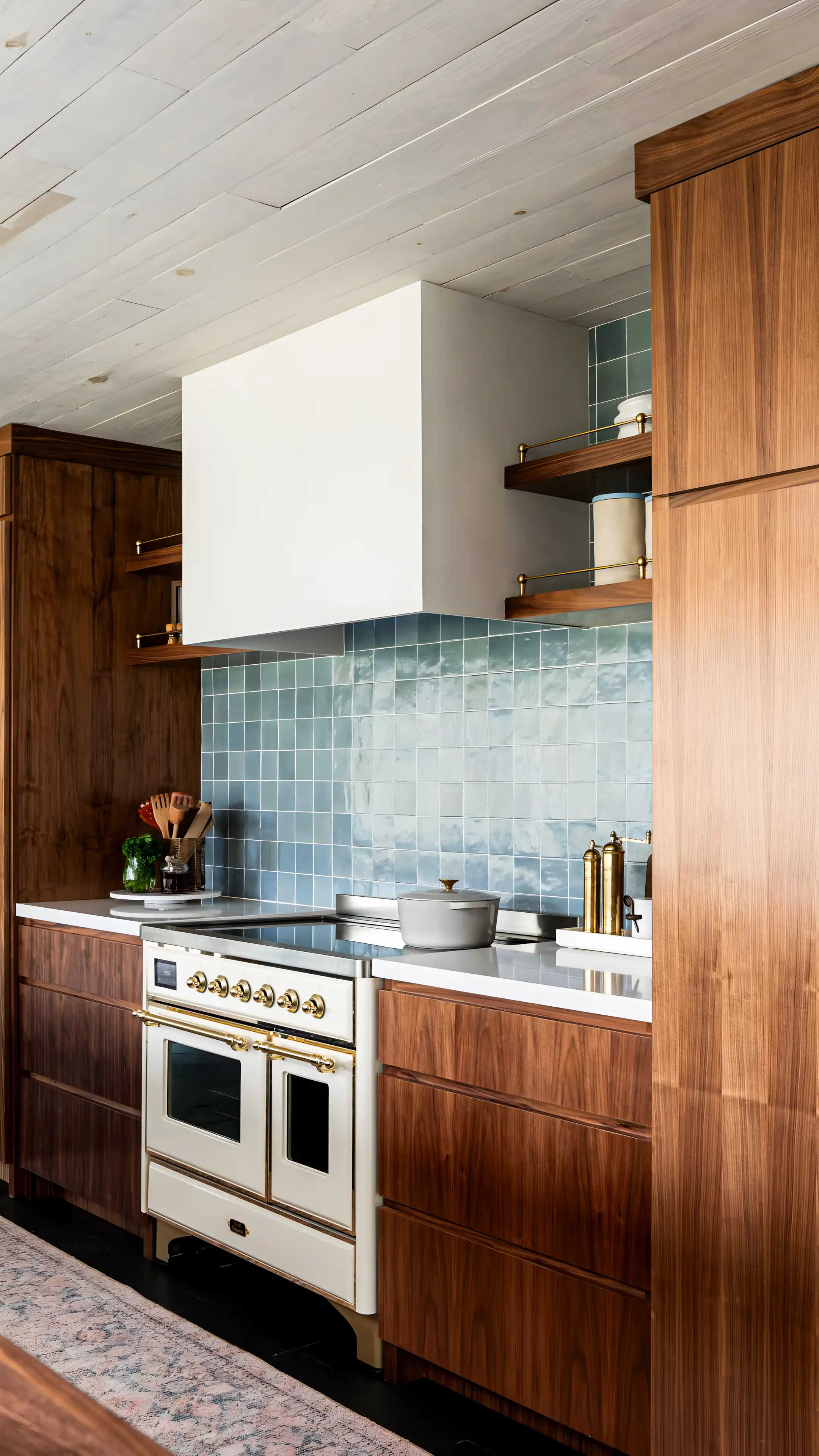 Elegant Blue And Wood Kitchen | Material Depot